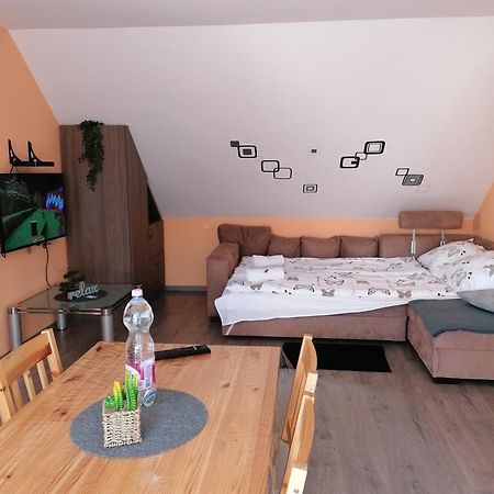 Zita Apartman Έγκερ Εξωτερικό φωτογραφία