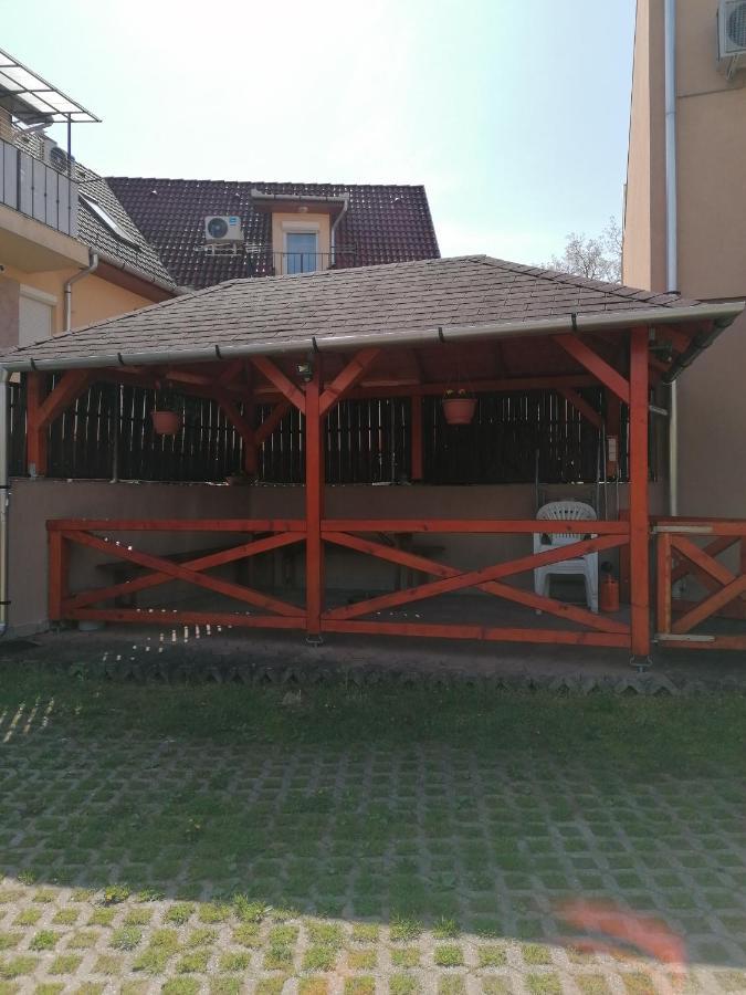 Zita Apartman Έγκερ Εξωτερικό φωτογραφία