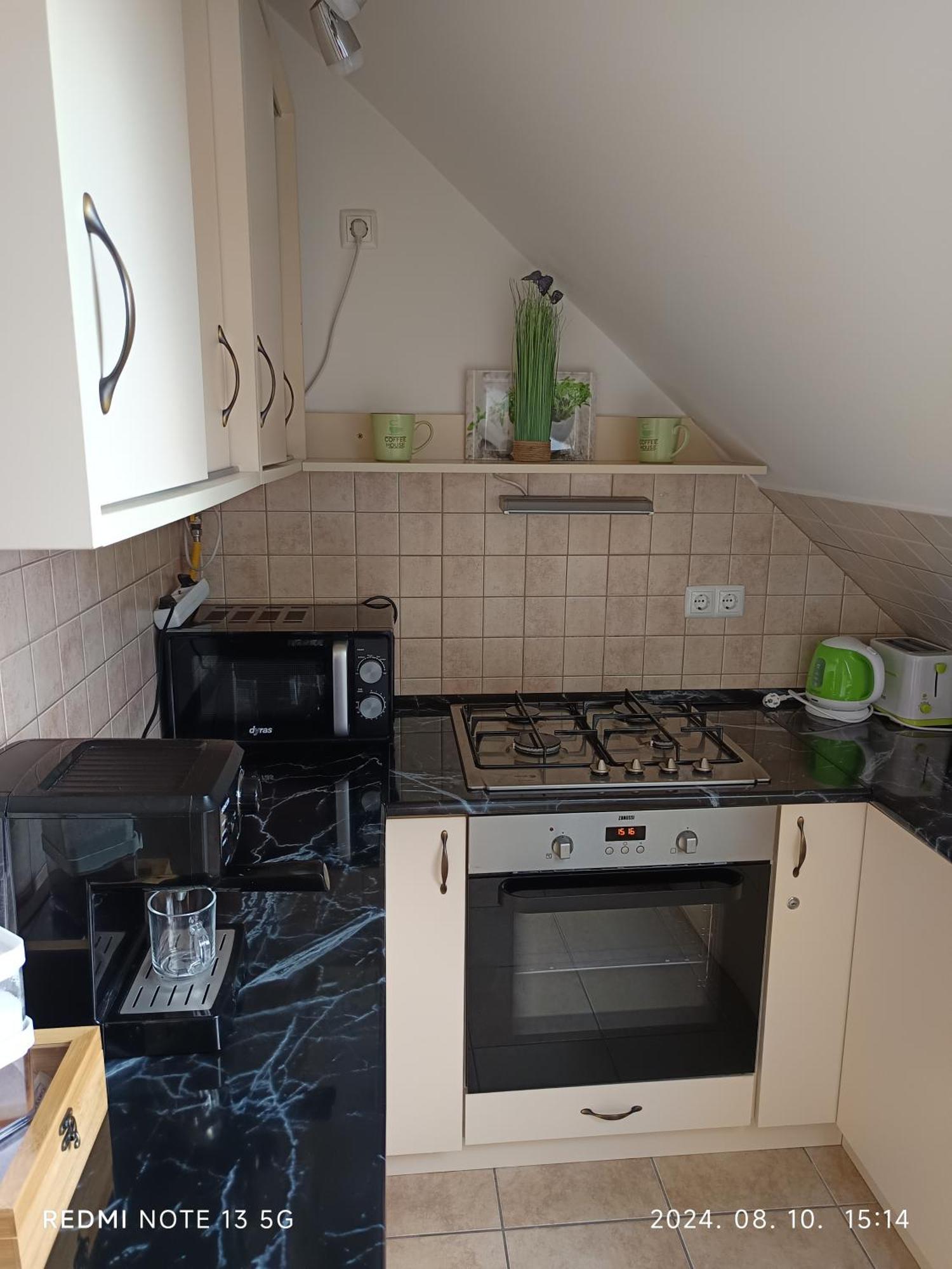Zita Apartman Έγκερ Δωμάτιο φωτογραφία